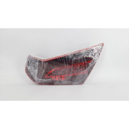 Right Inside Rear Light for MERCEDES-BENZ Classe E 200 BER 4P/B/1991CC A2139068405 Right Inside Rear Light for MERCEDES-BENZ Classe E 200 BER 4P/B/1991CC A2139068405